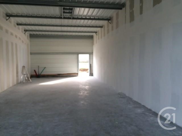 Afficher la photo en grand commerce à louer - 90.0 m2 - PENESTIN - 56 - BRETAGNE - Century 21 Agence Bel Air