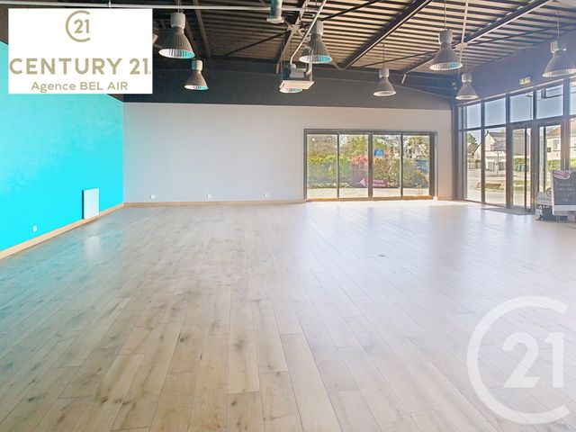 Appartement Local à louer - 1 pièce - 116.0 m2 - PENESTIN - 56 - BRETAGNE - Century 21 Agence Bel Air