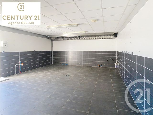 Appartement Local à louer - 1 pièce - 116.0 m2 - PENESTIN - 56 - BRETAGNE - Century 21 Agence Bel Air