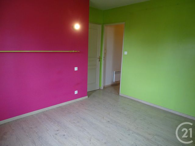 Afficher la photo en grand maison à louer - 4 pièces - 100.89 m2 - HERBIGNAC - 44 - PAYS-DE-LOIRE - Century 21 Agence Bel Air