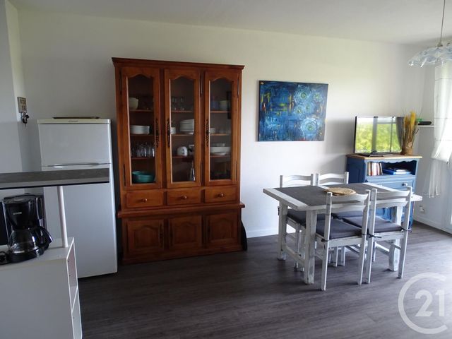 Appartement F2 à louer - 2 pièces - 33.93 m2 - ARZAL - 56 - BRETAGNE - Century 21 Agence Bel Air