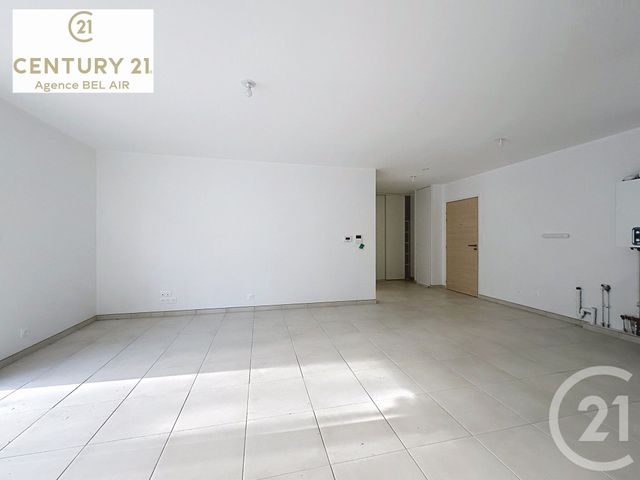 Appartement F3 à vendre - 3 pièces - 63.1 m2 - NIVILLAC - 56 - BRETAGNE - Century 21 Agence Bel Air